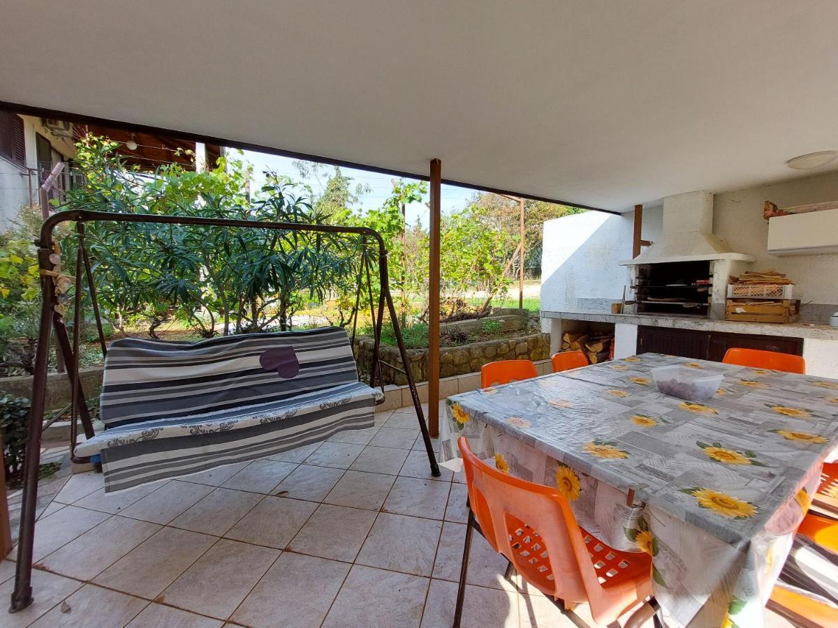 Apartments Vilim Pinezici  Exterior photo